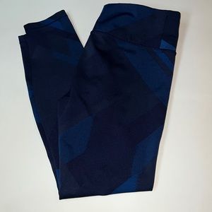 Brooks 7/8 Women’s Blue Leggings